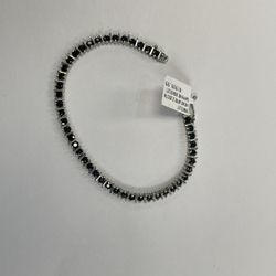 14KWG 8” Apprx 2.25CTW Sapphire Bracelet 