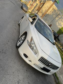 2012 Nissan Maxima