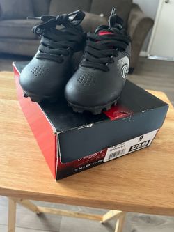 Toddler t-ball shoes