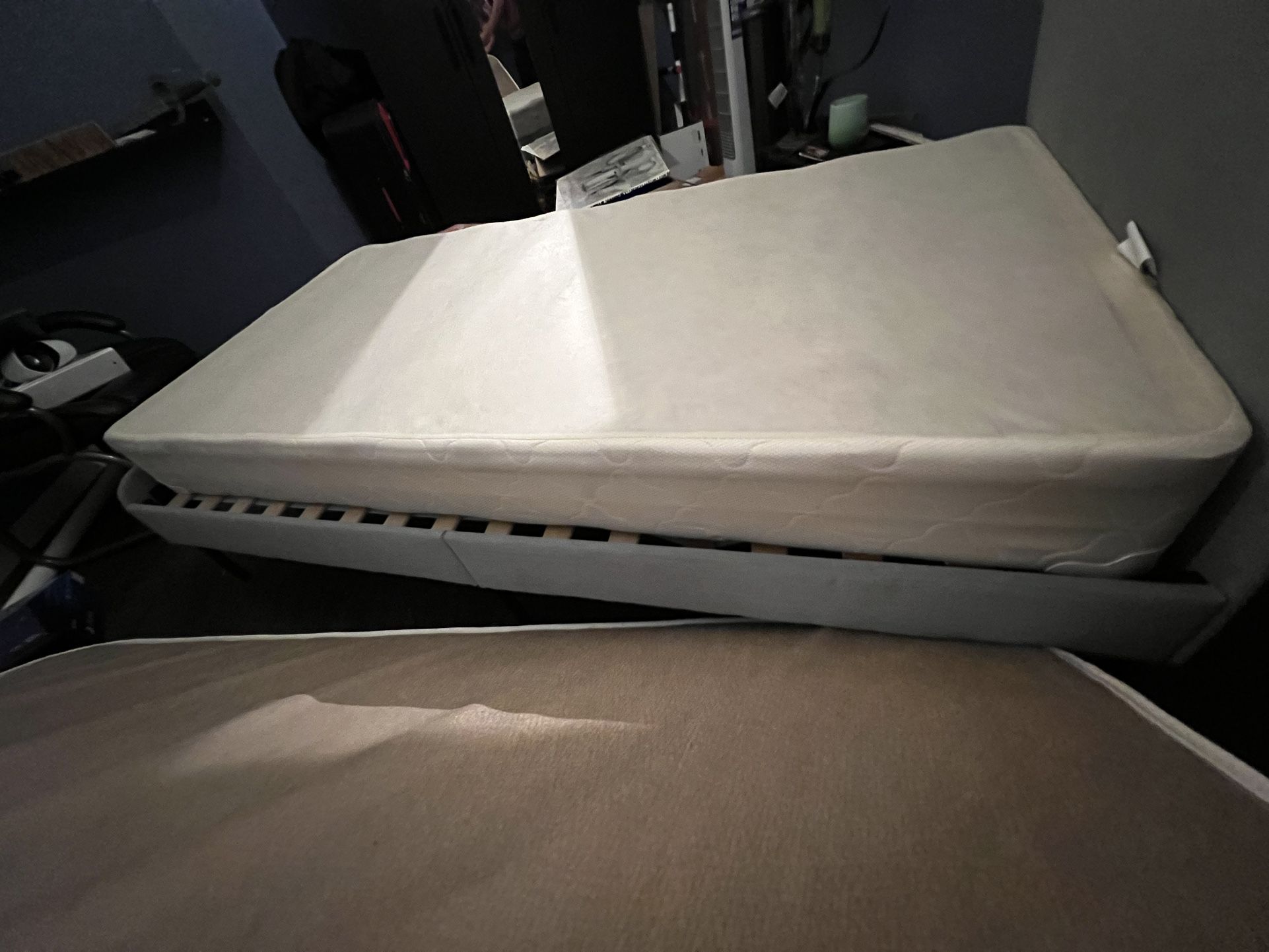 Twin Box Spring for Sale in San Antonio, TX OfferUp