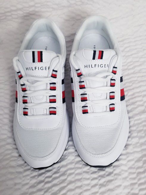 Womens Tommy Hilfiger Sneakers size 9