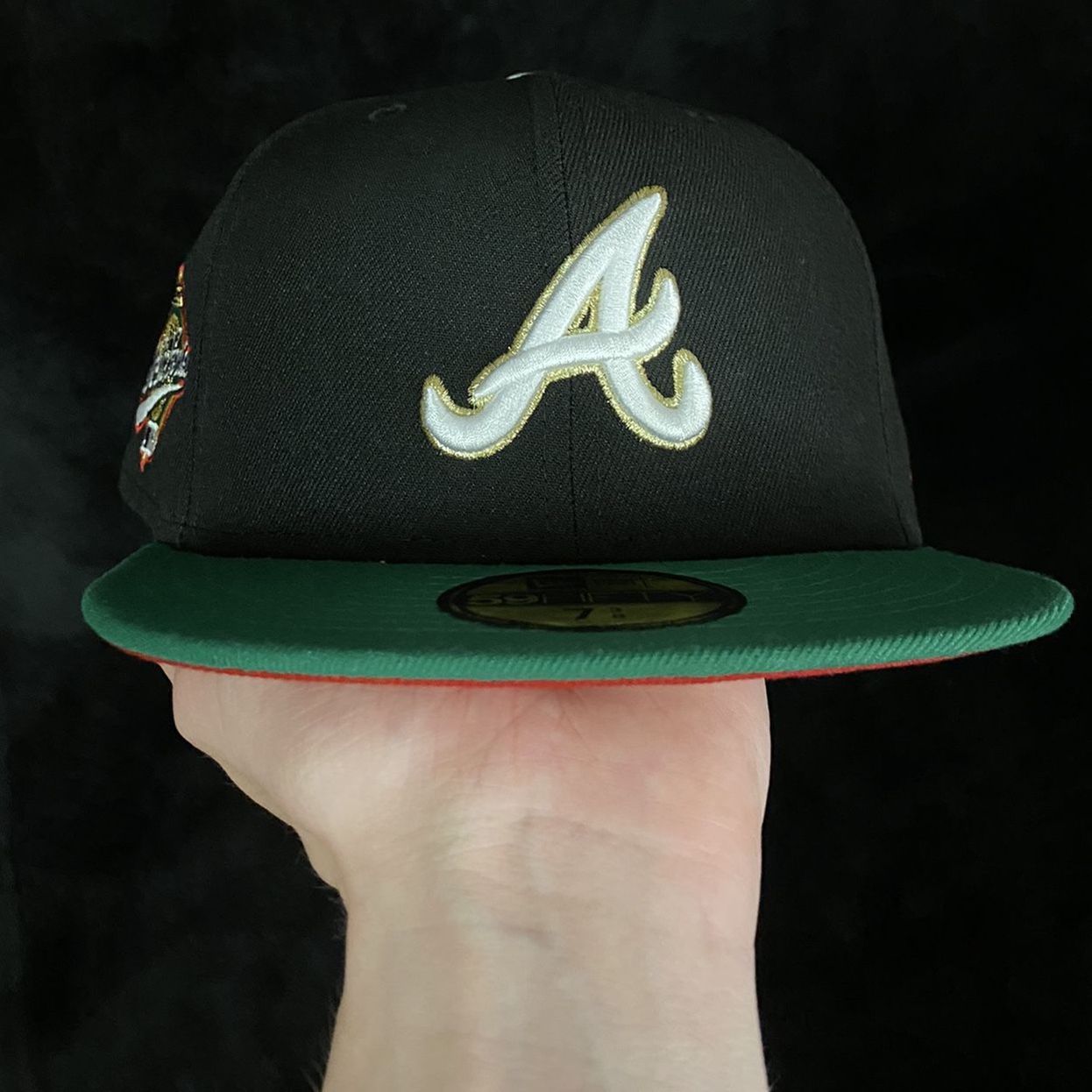 Lids Exclusive New Era Atlanta Braves MLB Casino Roulette 59FIFTY Size 7  3/8 for Sale in Friendswood, TX - OfferUp