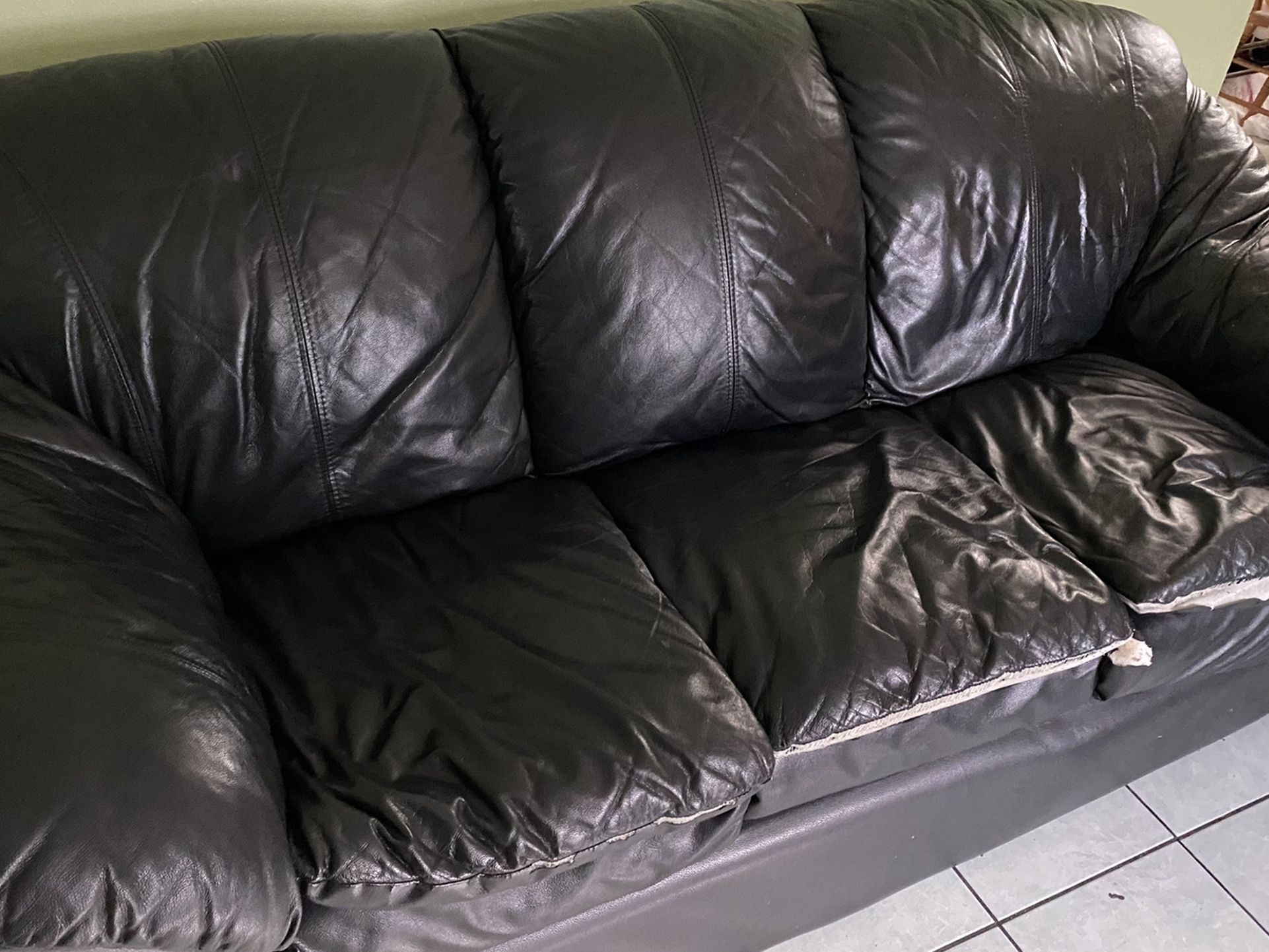 Free Couch