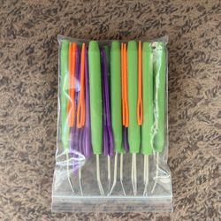 Knit Knitting Yard Loom Hooks Picks Plastic Needles