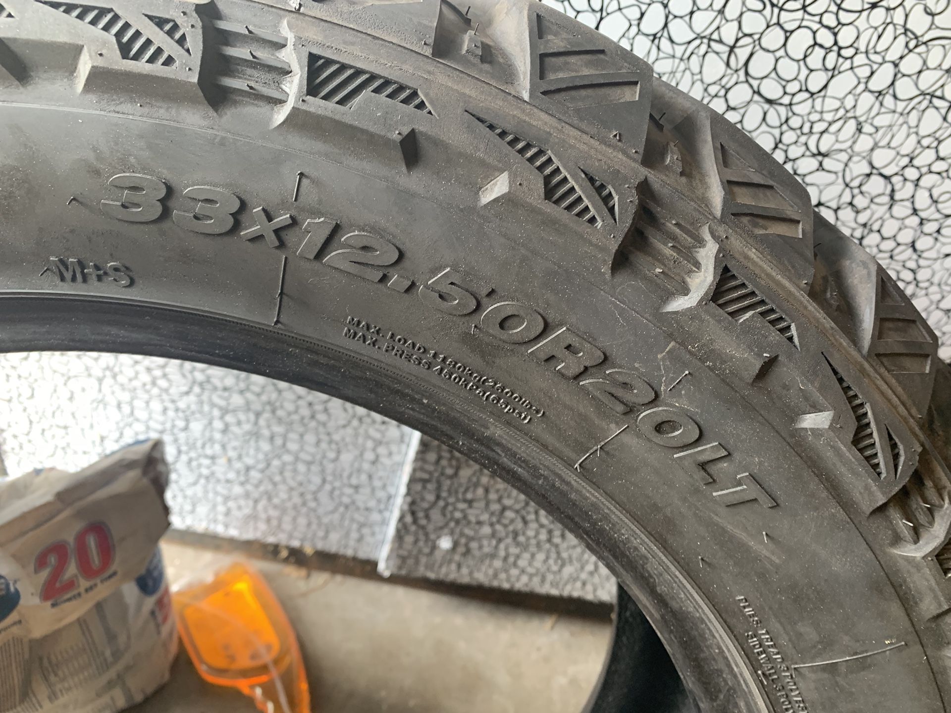 33x12.5x20 mud tires for Sale in Houston, TX OfferUp