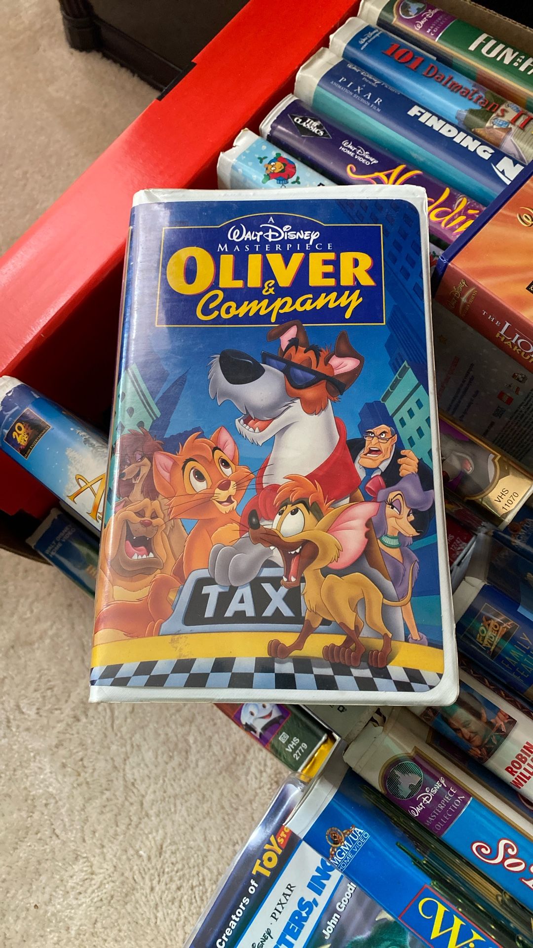 Oliver & Company VHS
