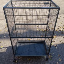 Prevue Pet Products • Large • Rolling Flight Bird Cage • Black