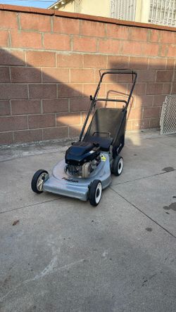 Poulan Push Lawn Mower