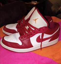 Nike Air Jordan (low top)