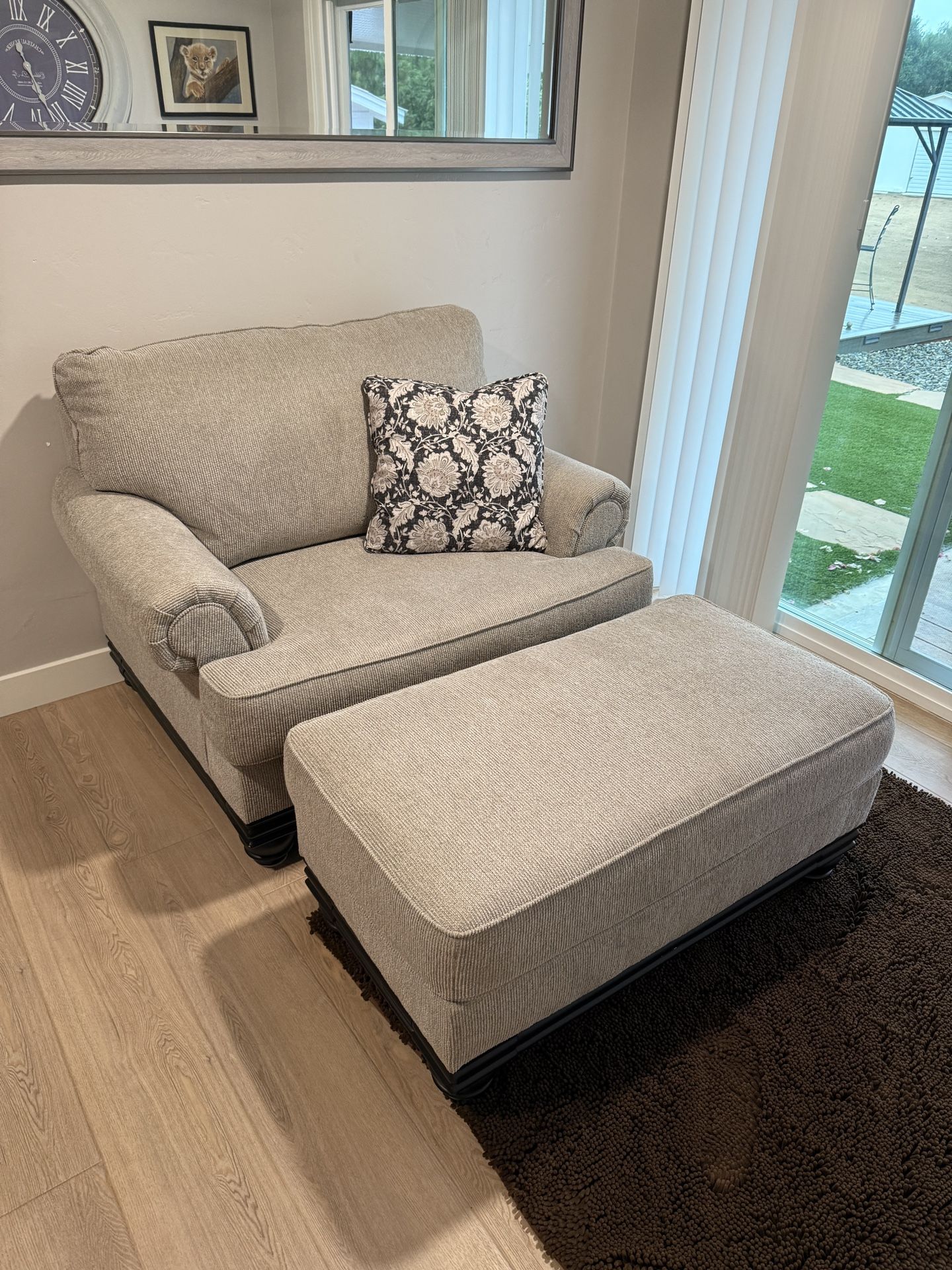 Ashley Oversized Chair And Ottoman