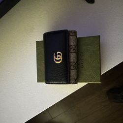 Gucci Wallet Keychain 