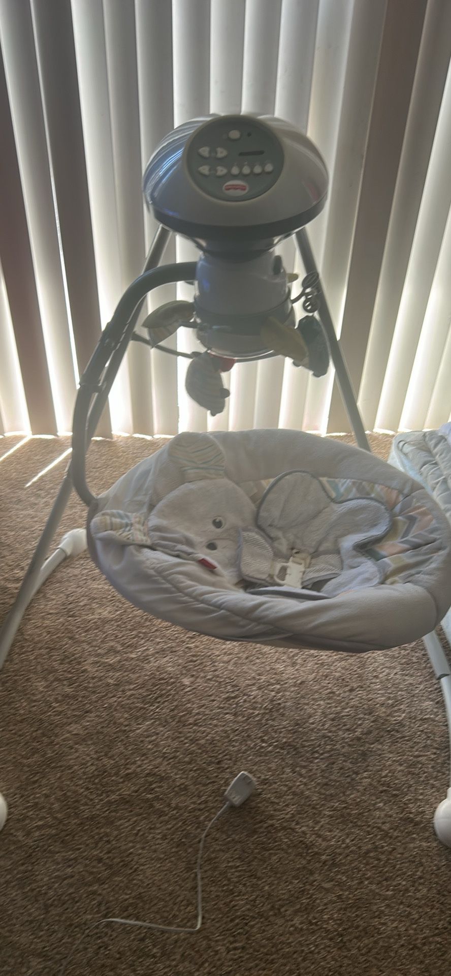 Fisher price Baby Swing