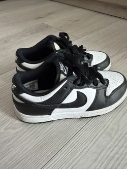 Girls Nike Dunks