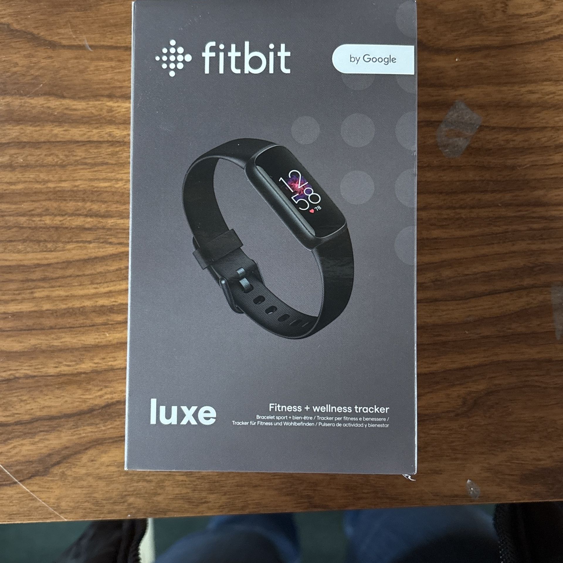 Google Luxe Fitbit Fitness + Wellness Tracker