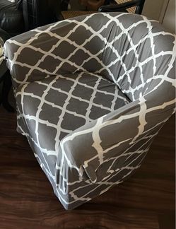 Single sofa chair, perfect for small spaces