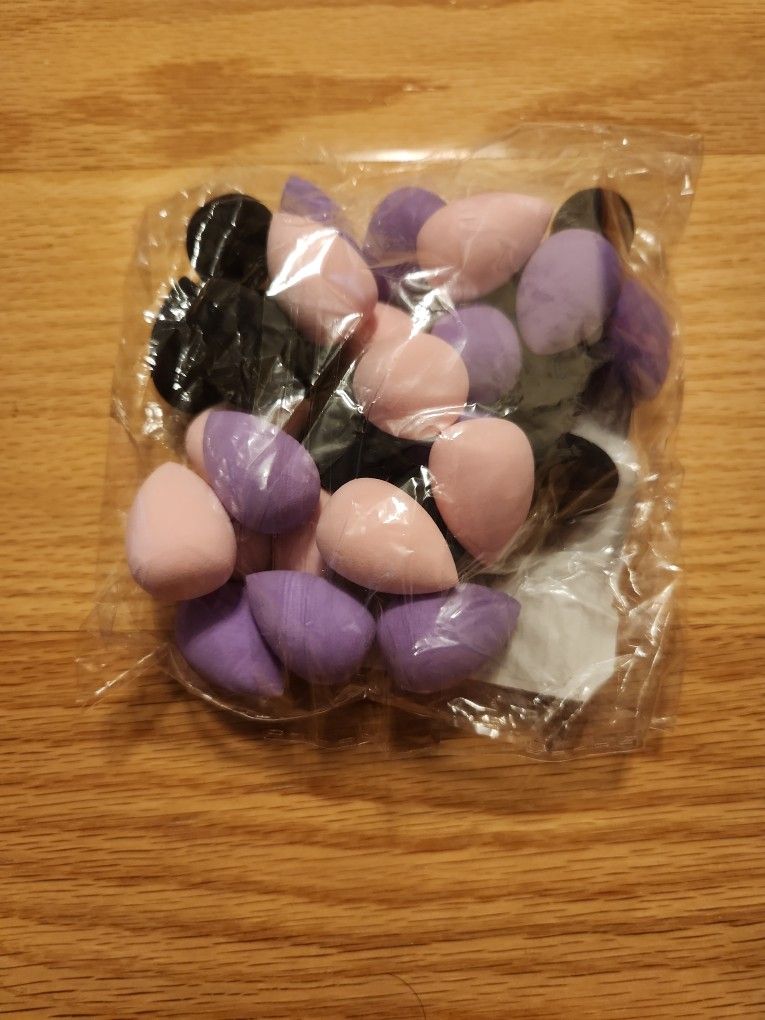 Mini Make Up Sponge - Brand New 50 Pcs.