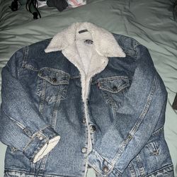 Levi’s Denim Jacket Sherpa Lined Vintage
