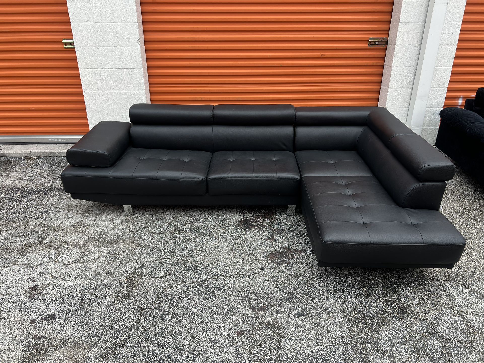 Black Leather Sectional Sofa