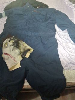 Michael Myers Halloween Costume with Mask