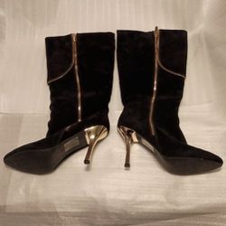 Women's Blk Suede Boots Size 10