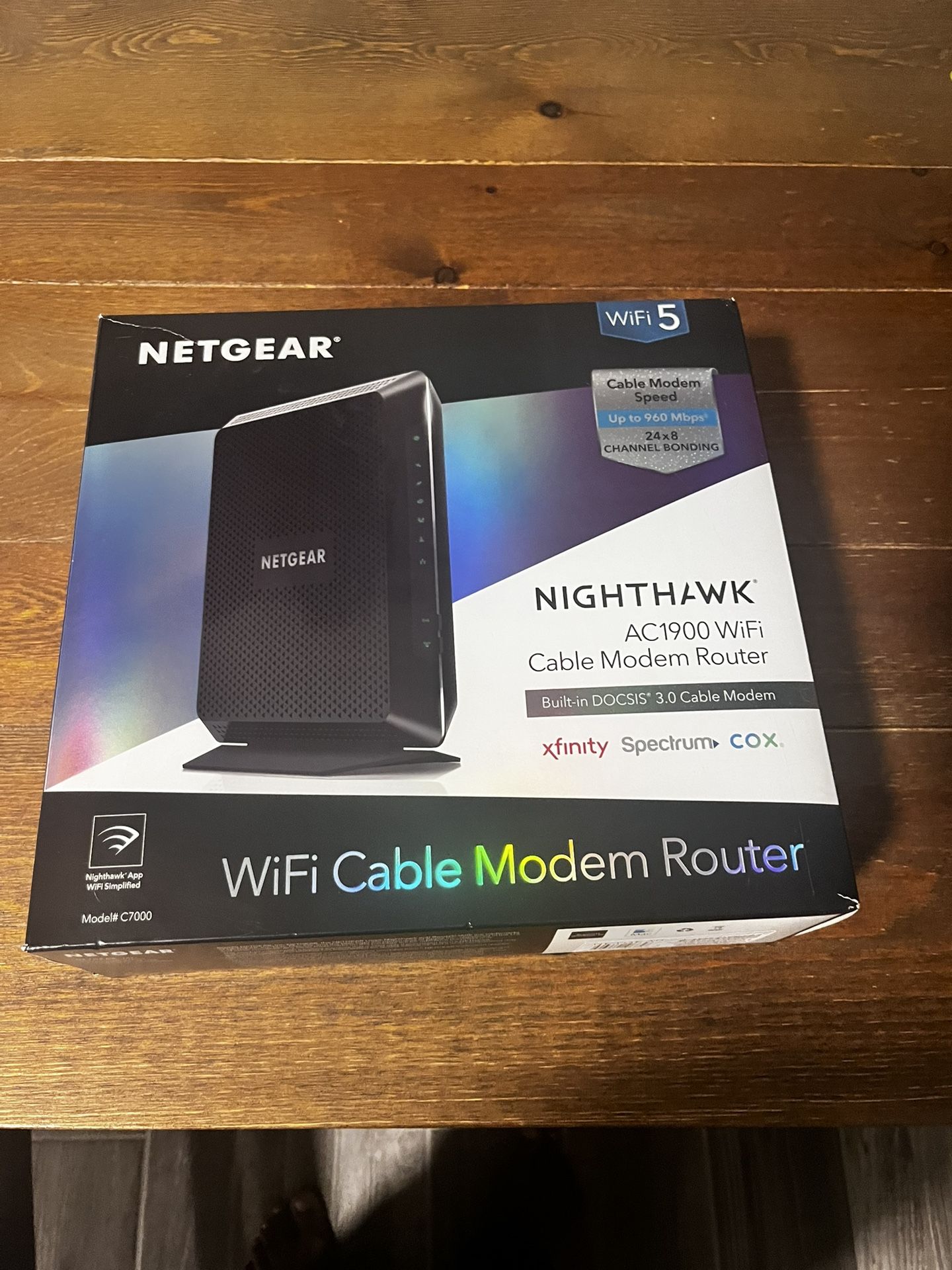 Brand New - Netgear Nighthawk AC1900 WiFi Cable Modem Router (C7000) - Unopened!