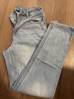 American Eagle Strigid Jeans
