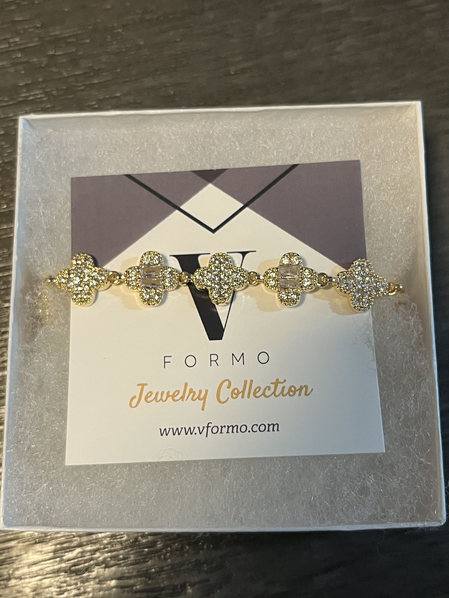 18K Gold Plated Gracie Clover Tennis Bracelet.