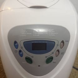 Sunbeam Programmable Breadmaker Plus Bread Cutter