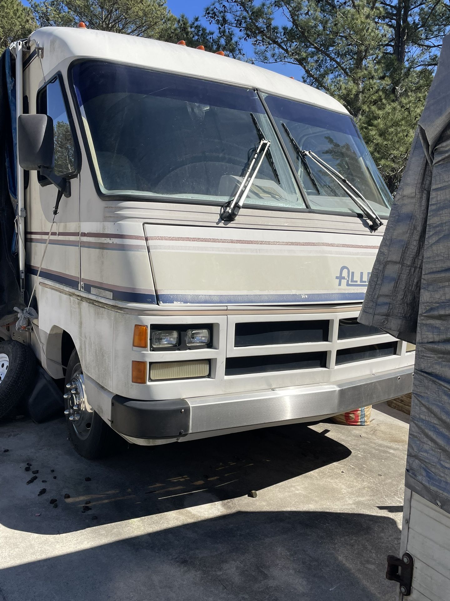 Rv By tiffin $5,500