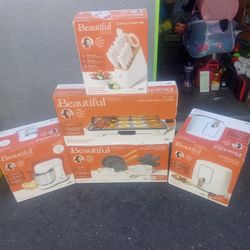 Beautiful  Appliance Set.  All New Sold As A Set Only.
