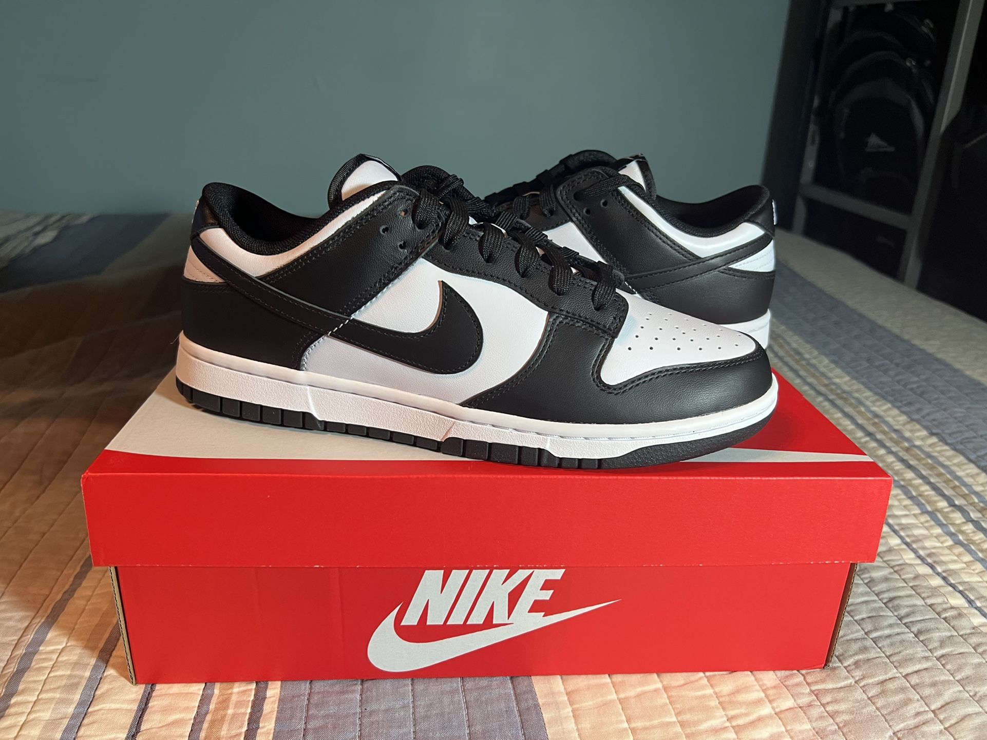 Nike Dunk Low Panda Size 8.5
