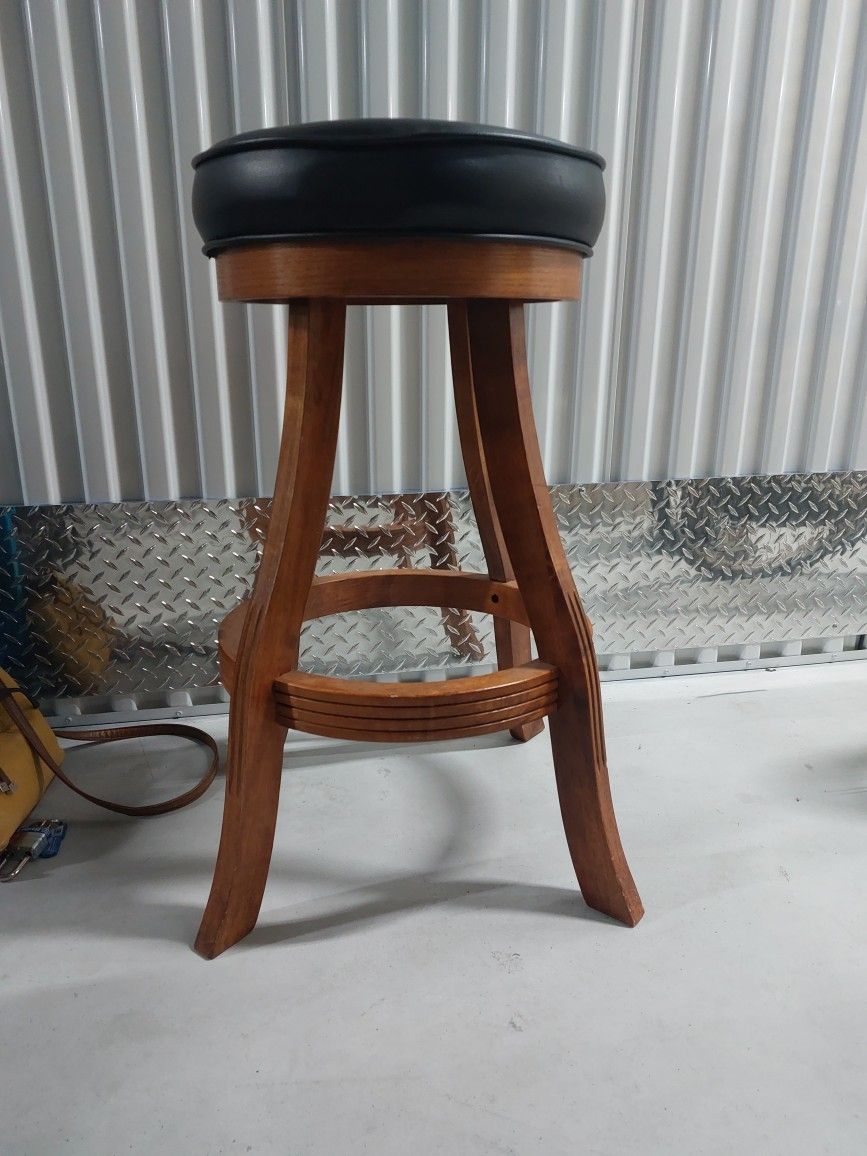 2 Bar Stools - Swivel Wood With Leather Seat