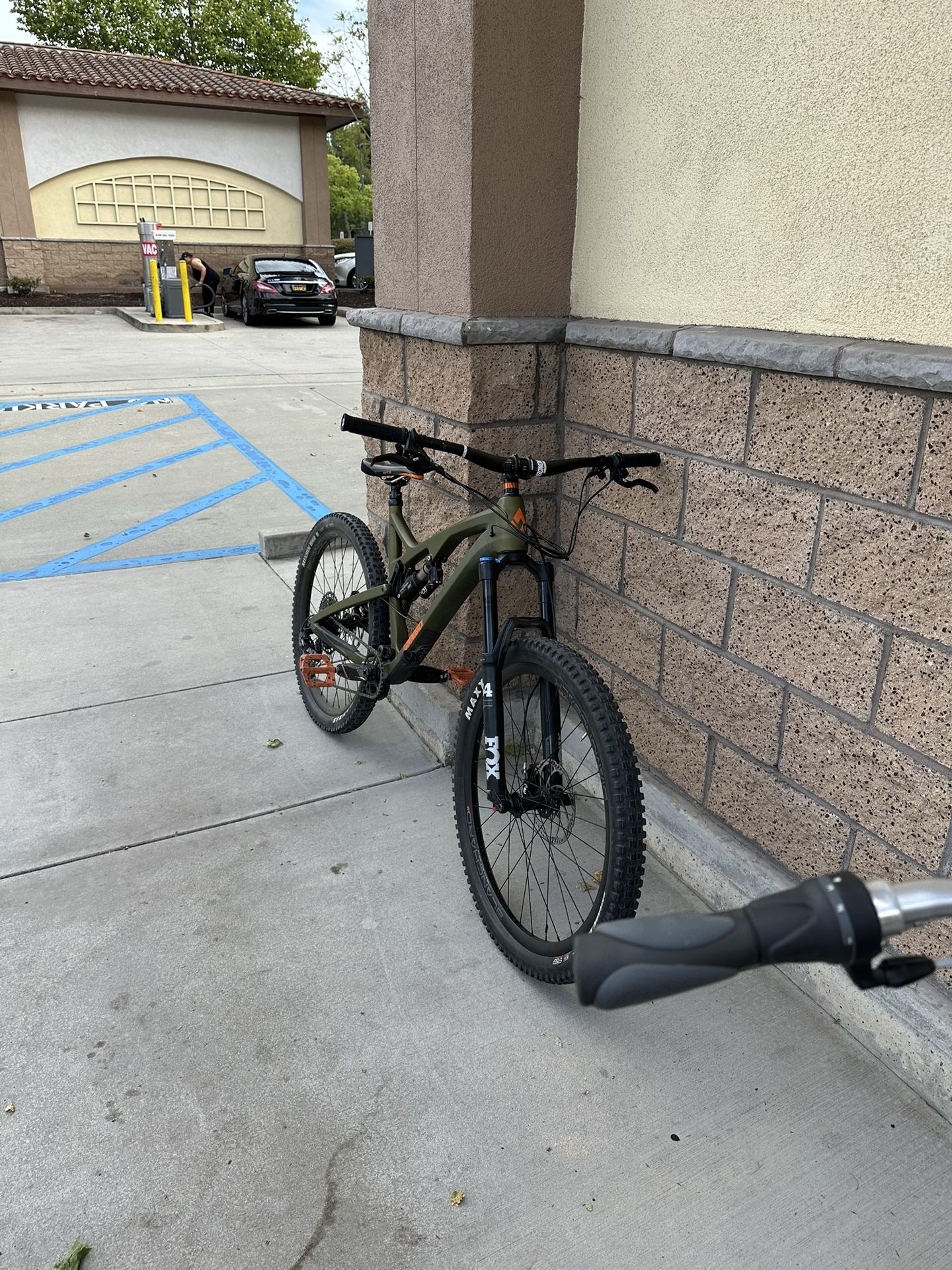 2019 Diamondback Release 4C carbon