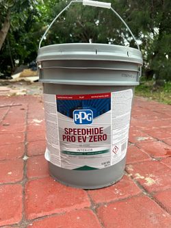 Interior Paint 5 Gallon white