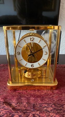 Atmos clock