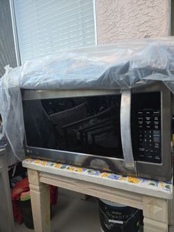 LG microwave