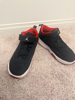 Nike Jordan Boys' Black and Red