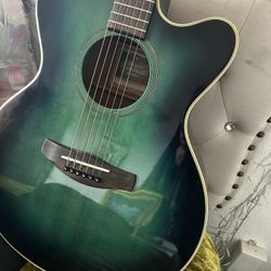 YAMAHA ACOUTIC ELECTRIC COMPASS.325