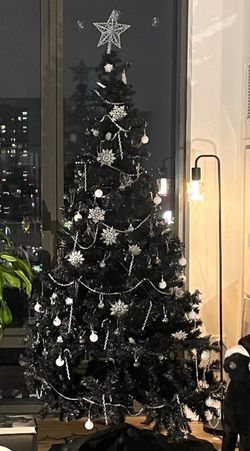 Sunnyglade 7.5Ft Halloween Black Premium Artificial Christmas Tree 1400 Tip