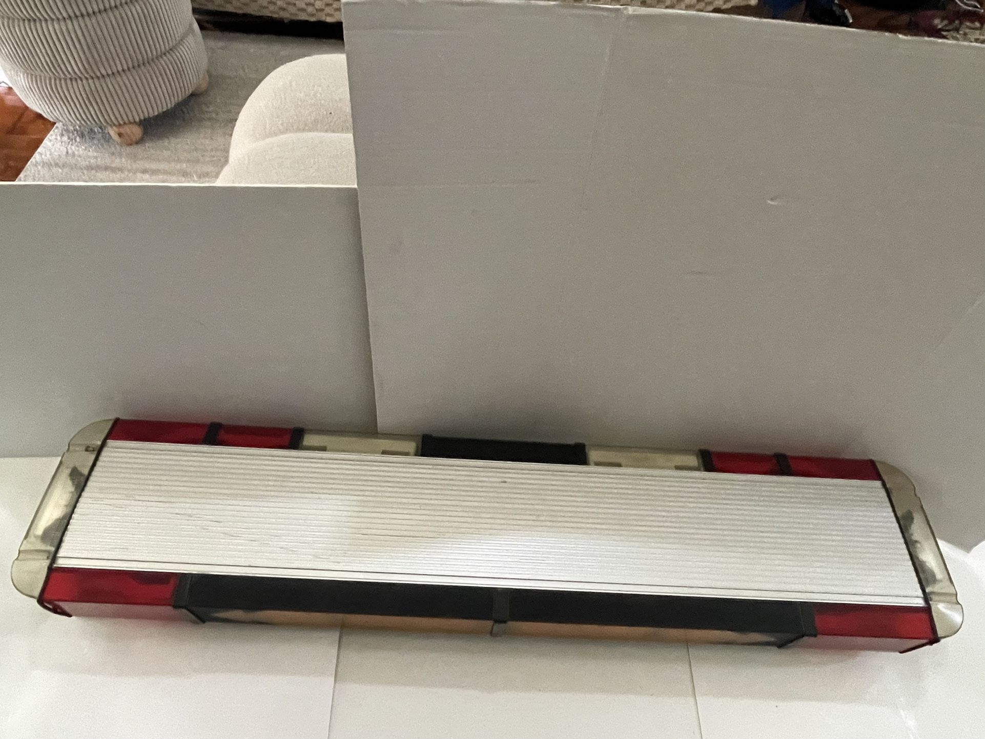 Whelen 450 / 9404 TA Edge 9000 Series light Bar 46x10x4