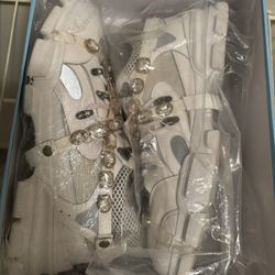 Gucci Flashtrek Crystal 