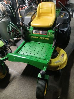 JOHN DEER Z225 🦌...42" ZERO TURN