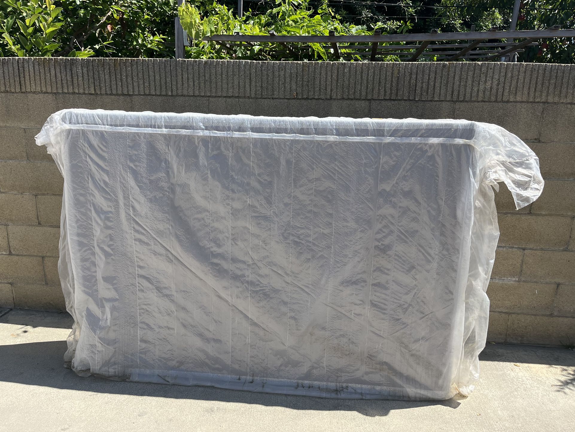 Full size Box Spring