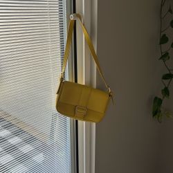 Yellow Fashion Shoulder Bag Adjustable Straps  