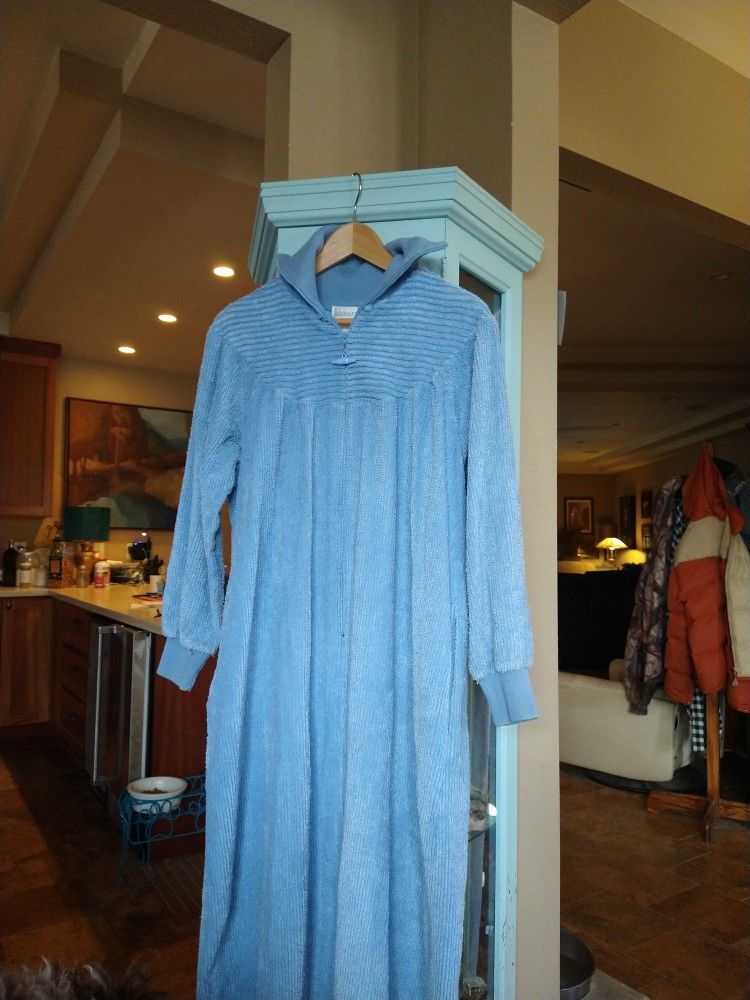 Blue Chenille Half Zip Robe