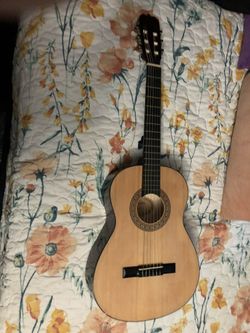 Sunlite beginner Guitar