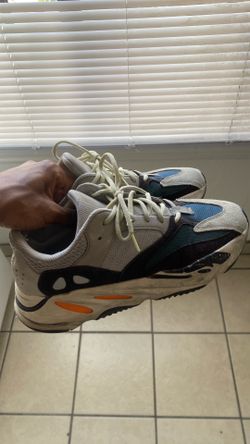 Yeezy 700