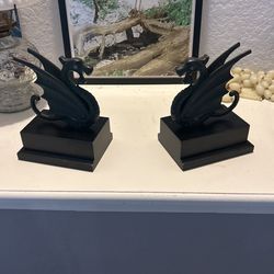 Dragon Bookends