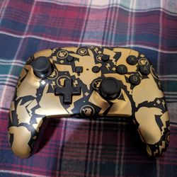 Nintendo Switch Controller With 2 Paddles
