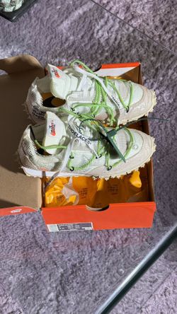 Off White Nike Collab Size 7 Women 5.5 Men
